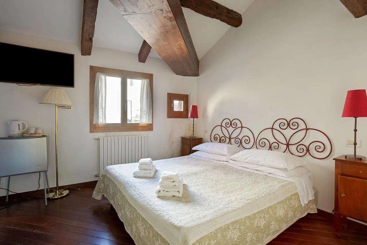 Rialto Canal View Apartment Venedig